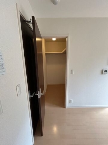 物件内観写真21　(収納スペース豊富です)