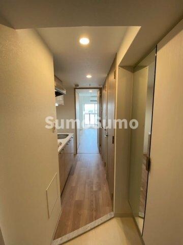 物件内観写真2　(落ち着いた玄関です)