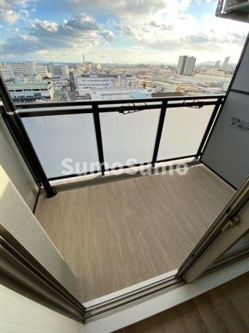 物件内観写真15　(バルコニーがあります)