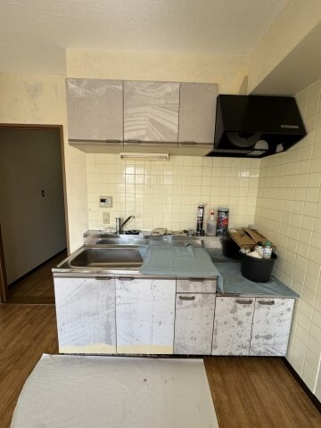 物件内観写真21　(コンパクトなキッチンで掃除もラクラク)