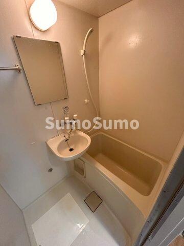 物件内観写真8　(日々の暮らしに欠かせないお風呂です)