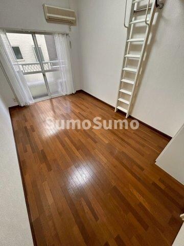 物件内観写真17　(おしゃれなリビングです)