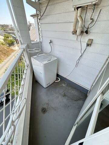 物件内観写真14　(落ち着いた時間を過ごせるバルコニーです)