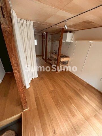 物件内観写真5　(リビングです)