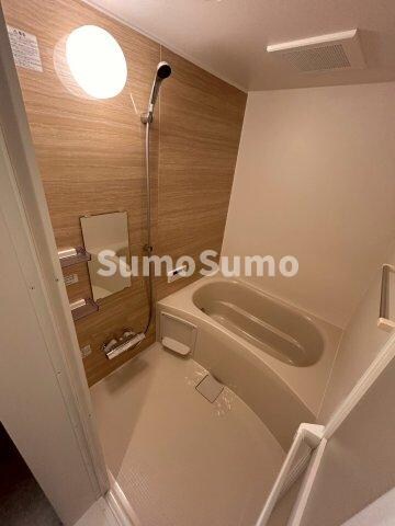 物件内観写真8　(きれいなお風呂です)