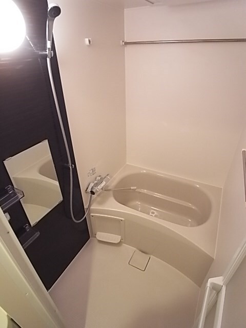 物件内観写真18　(お風呂で日々の疲れを落としましょう)