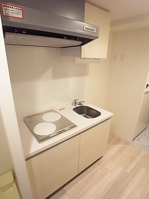 物件内観写真25　(コンパクトなキッチンで掃除もラクラク)