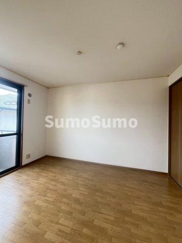 物件内観写真6　(居間です)