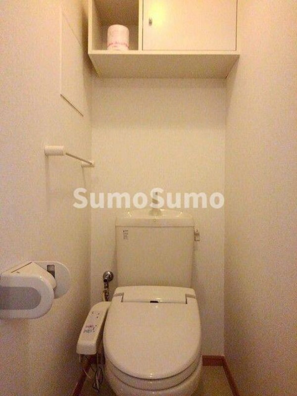 トイレ(ゆったりとした空間のトイレです)