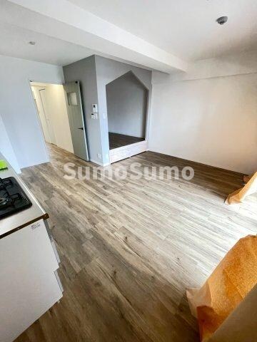 物件内観写真18　(居間です)