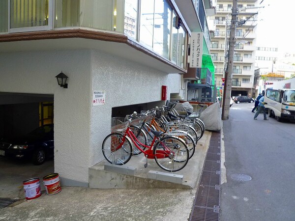 外観(駐輪場)