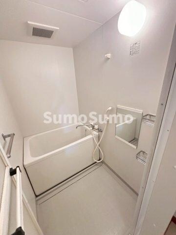 物件内観写真9　(日々の暮らしに欠かせないお風呂です)