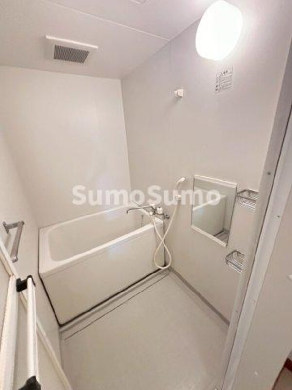 浴室(日々の暮らしに欠かせないお風呂です)