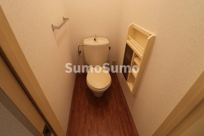 物件内観写真11　(シンプルで使いやすいトイレです)