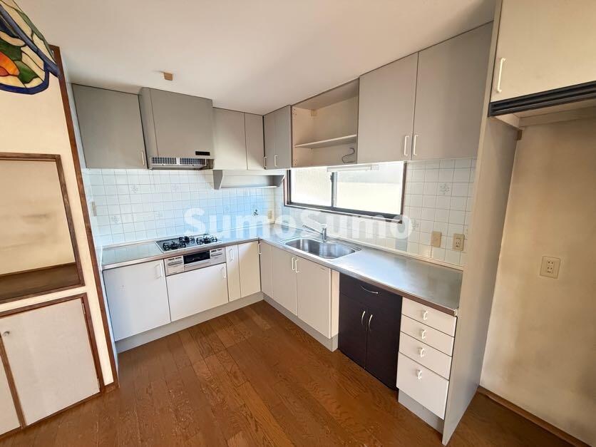 物件内観写真7　(きれいなキッチンです)