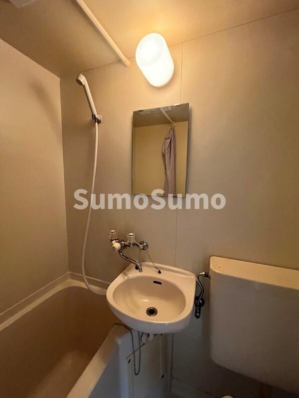 物件内観写真13　(独立洗面化粧台付き)