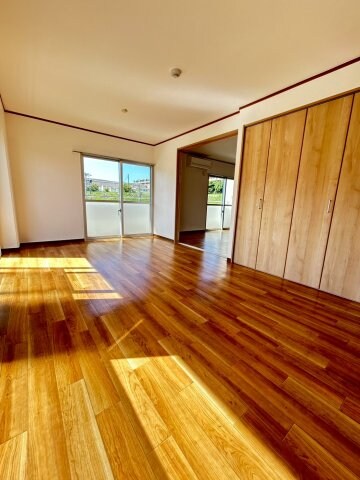 物件内観写真13　(コンパクトで使いやすい洋室です)