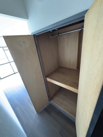 物件内観写真12　(専用の収納スペースです)