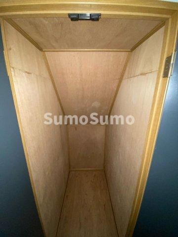 物件内観写真10　(専用の収納スペースです)