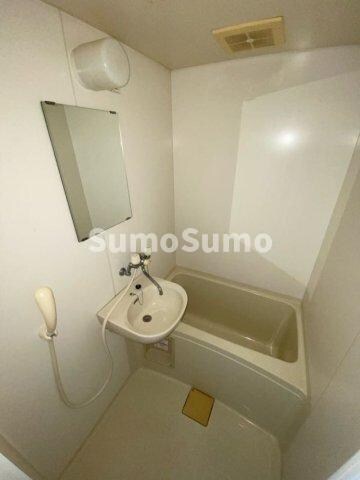 物件内観写真16　(日々の暮らしに欠かせないお風呂です)