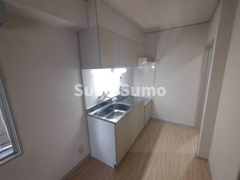 物件内観写真6　(お料理しやすいキッチンです)