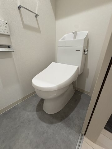物件内観写真24　(トイレです)