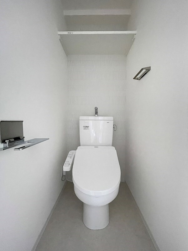 トイレ(ゆったりとした空間のトイレです)