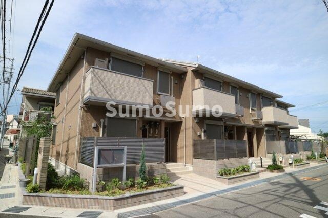 物件外観写真1　(おしゃれな外観です)