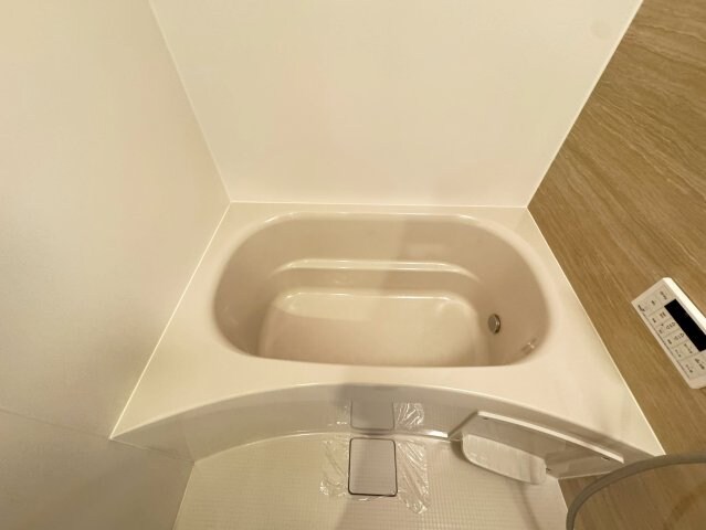 物件内観写真11　(日々の暮らしに欠かせないお風呂です)