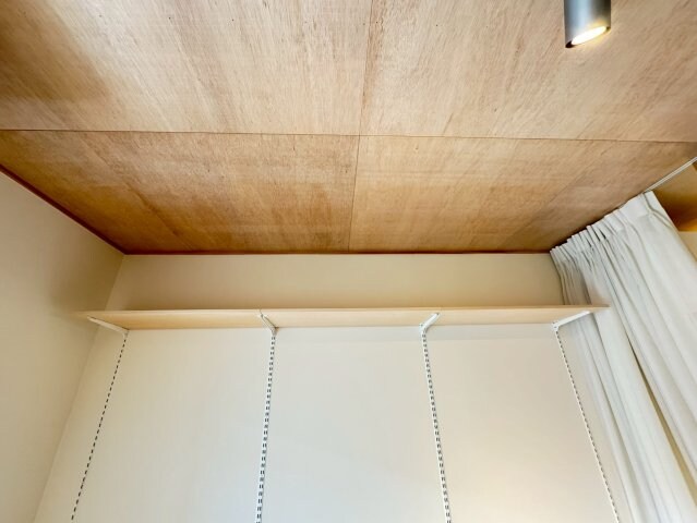 物件内観写真20　(専用の収納スペースです)