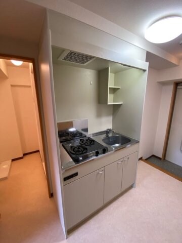 物件内観写真3　(お料理しやすいキッチンです)