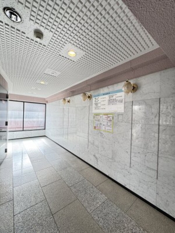 ロビー・ラウンジ