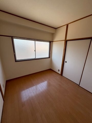 物件内観写真5　(寝室にいかがでしょうか)