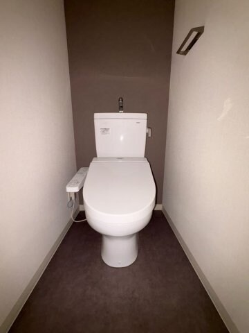 物件内観写真18　(トイレもきれいです)