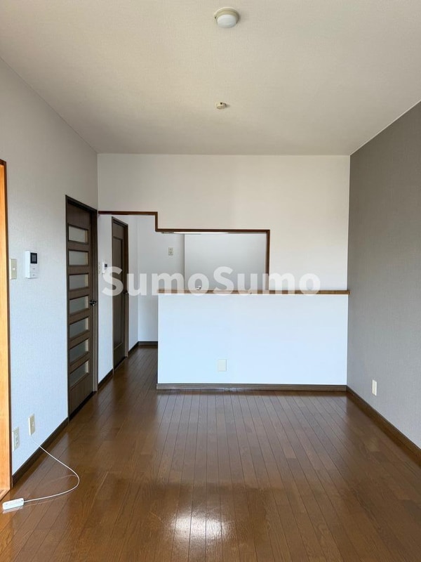 居室(使いやすいリビングです)