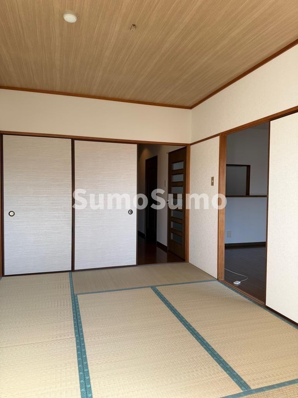 和室(趣のある和室です)