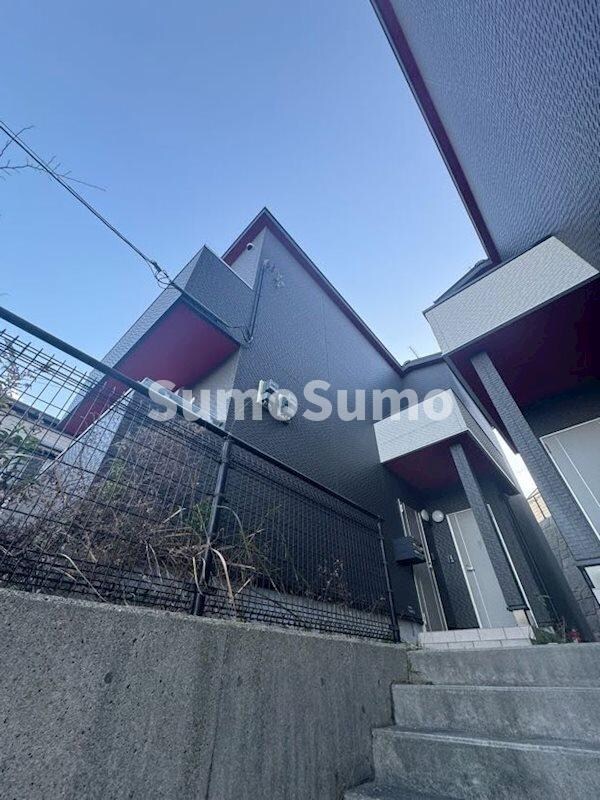 物件外観写真1　(建物外観を気になさる方へ、見た目の良い物件です)