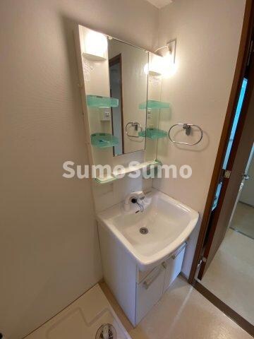 物件内観写真9　(脱衣スペースもあります)