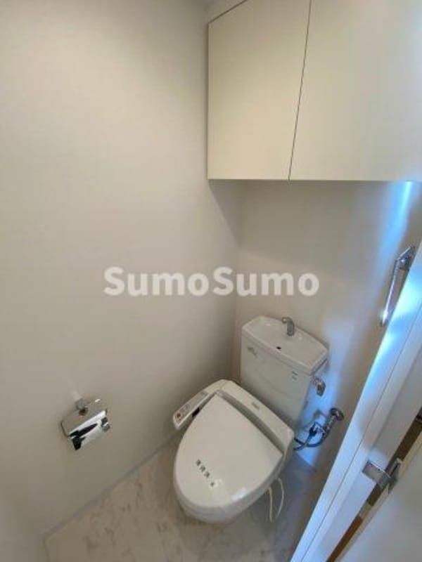 トイレ(シンプルで使いやすいトイレです)