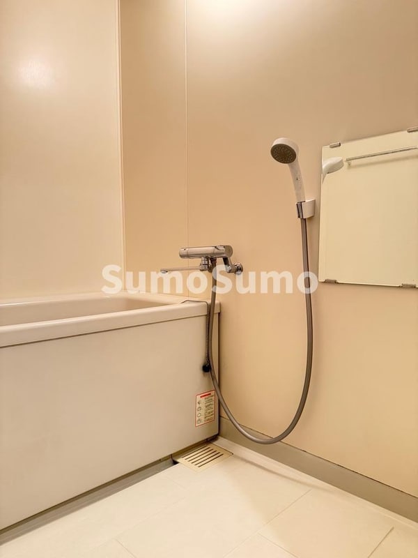 浴室(お風呂で日々の疲れを落としましょう)