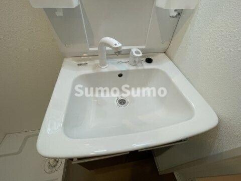 物件内観写真15　(忙しい朝には欠かせない洗面所です)