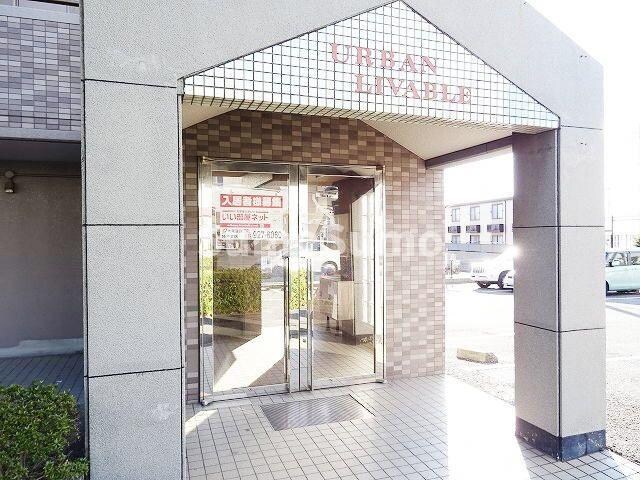 物件外観写真3　(建物の内部です)