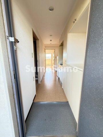 物件内観写真4　(玄関です)