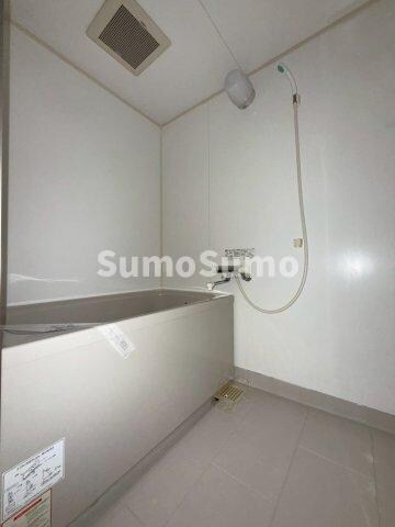 物件内観写真8　(日々の暮らしに欠かせないお風呂です)