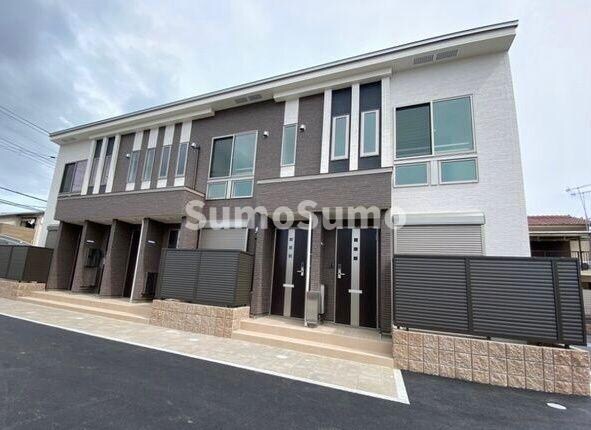 物件外観写真1　(おしゃれな外観です)