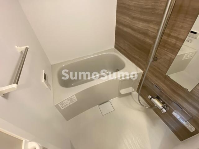 物件内観写真6　(ゆったり過ごせるお風呂です)