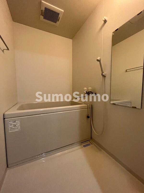 物件内観写真8　(お風呂で日々の疲れを落としましょう)