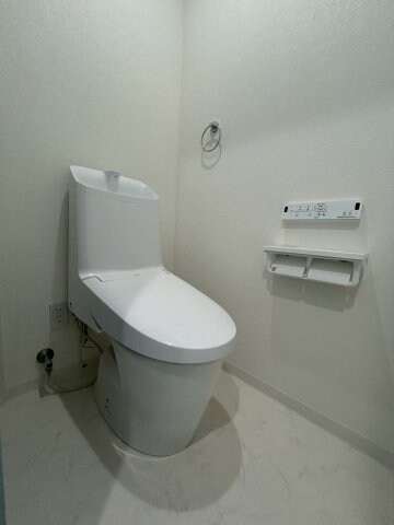 物件内観写真18　(落ち着いたトイレです)