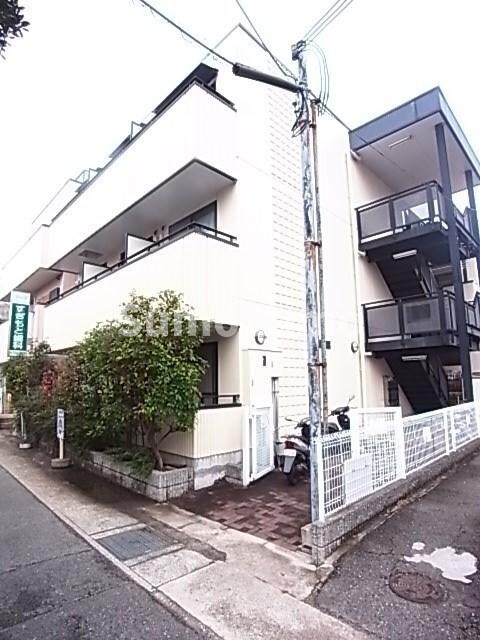 物件外観写真1　(物件の外観です)