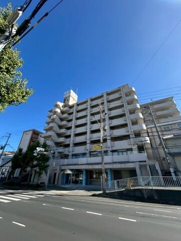 物件外観写真2　(外観もきれいです)